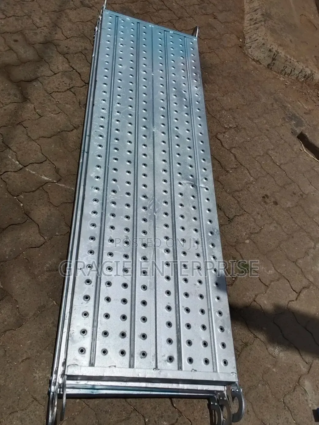 Strong Scaffolding Wide Platform
