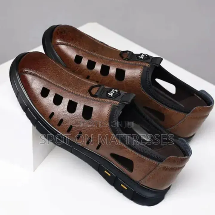 Men Breathable Sandals. Sizes 39-44 Black/Brown. Countrywide Delivery.