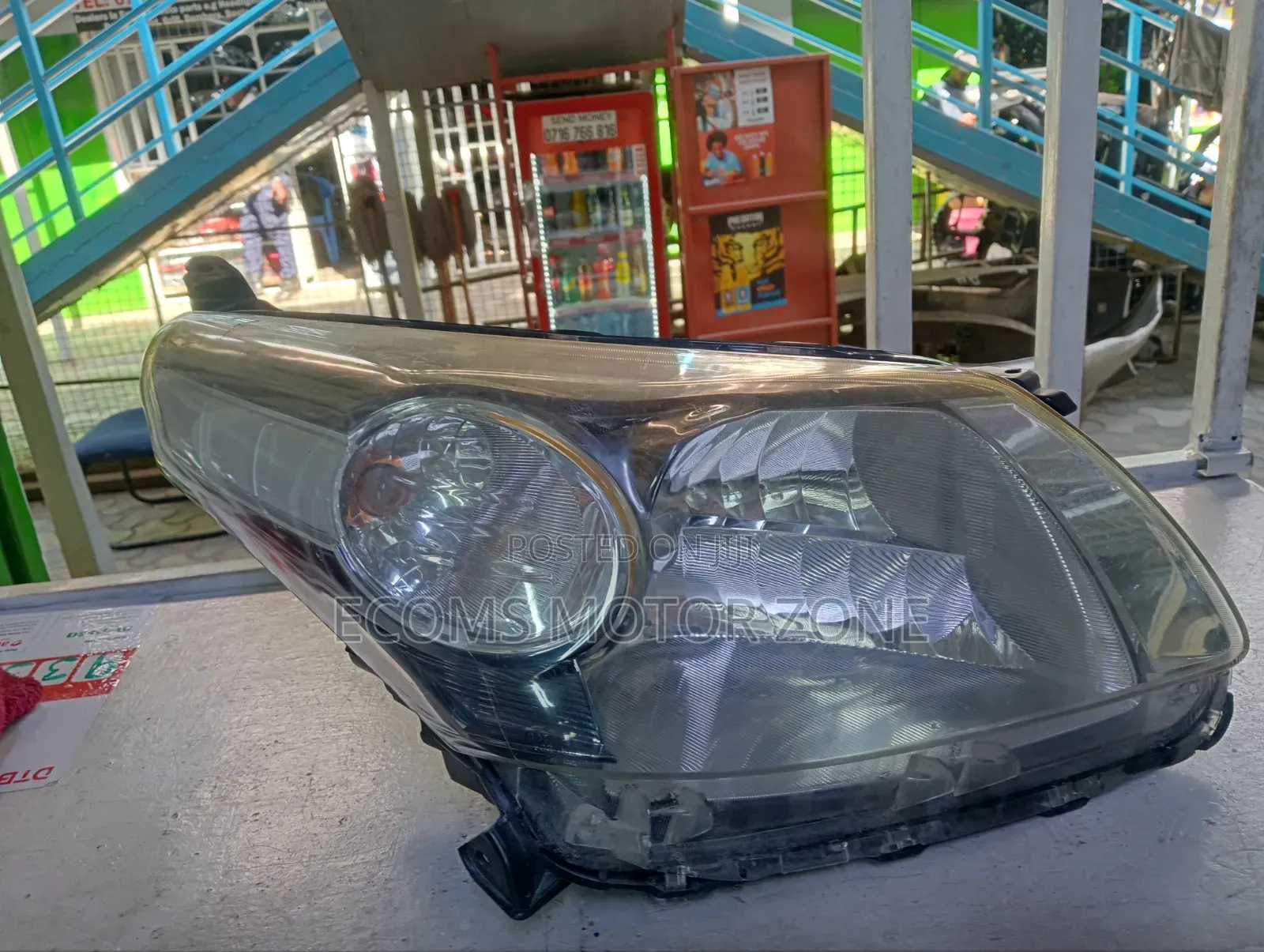 Toyota Ist 2015 Xenon Headlight