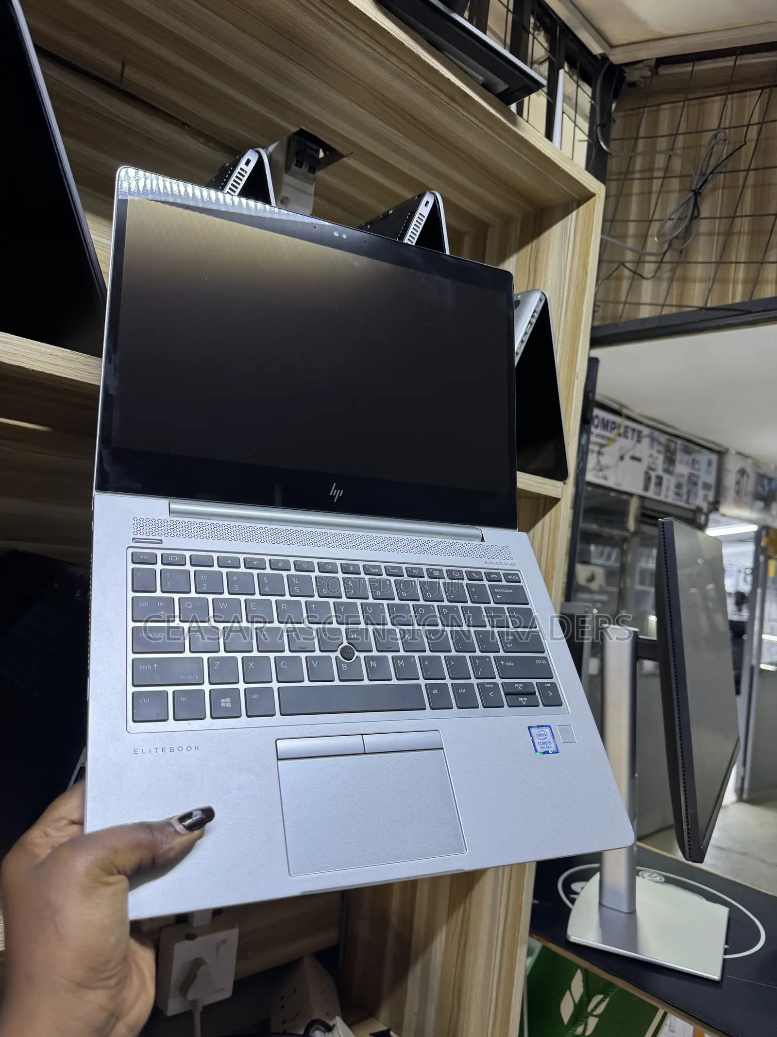 Laptop HP EliteBook 840 G5 8GB Intel Core i5 SSD 256GB