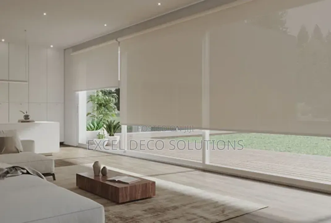 Sunscreen Roller Blinds – Practical Sunlight Filtering Blinds
