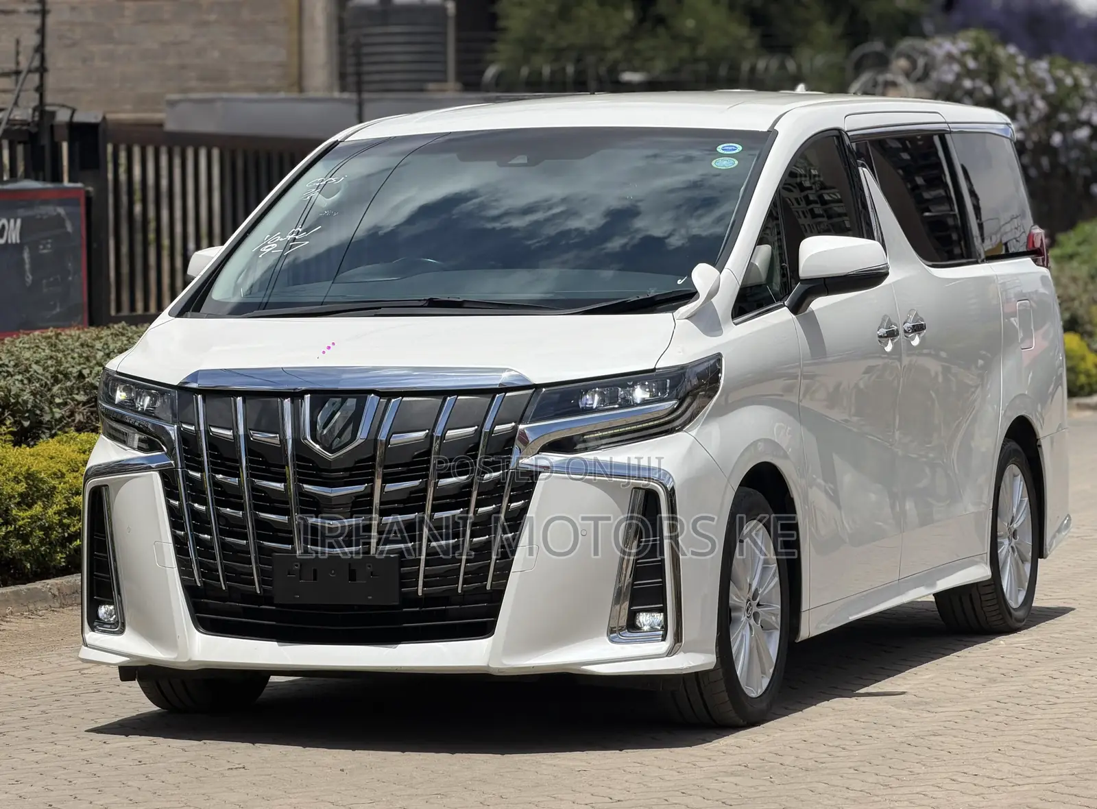 Toyota Alphard 2.5 Petrol FWD 2019 Pearl