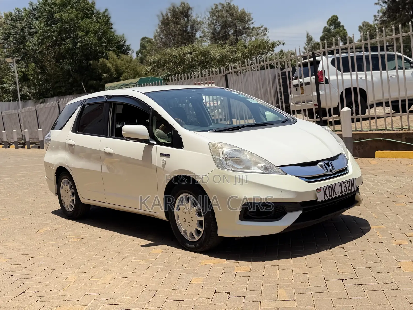 Honda Fit Shuttle 2015 Pearl