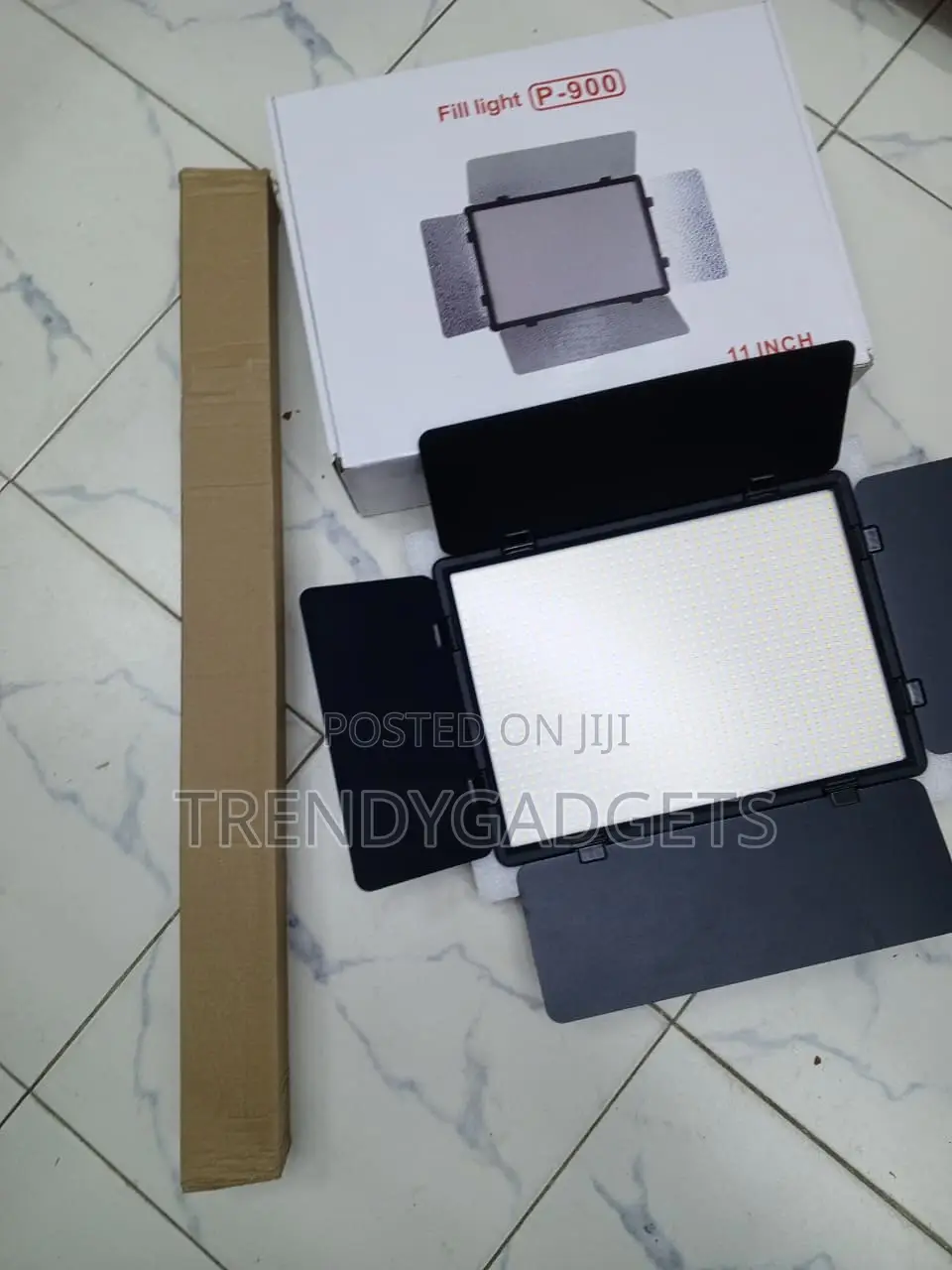 P-900 LED Fill Light With Stand for Photography & Video