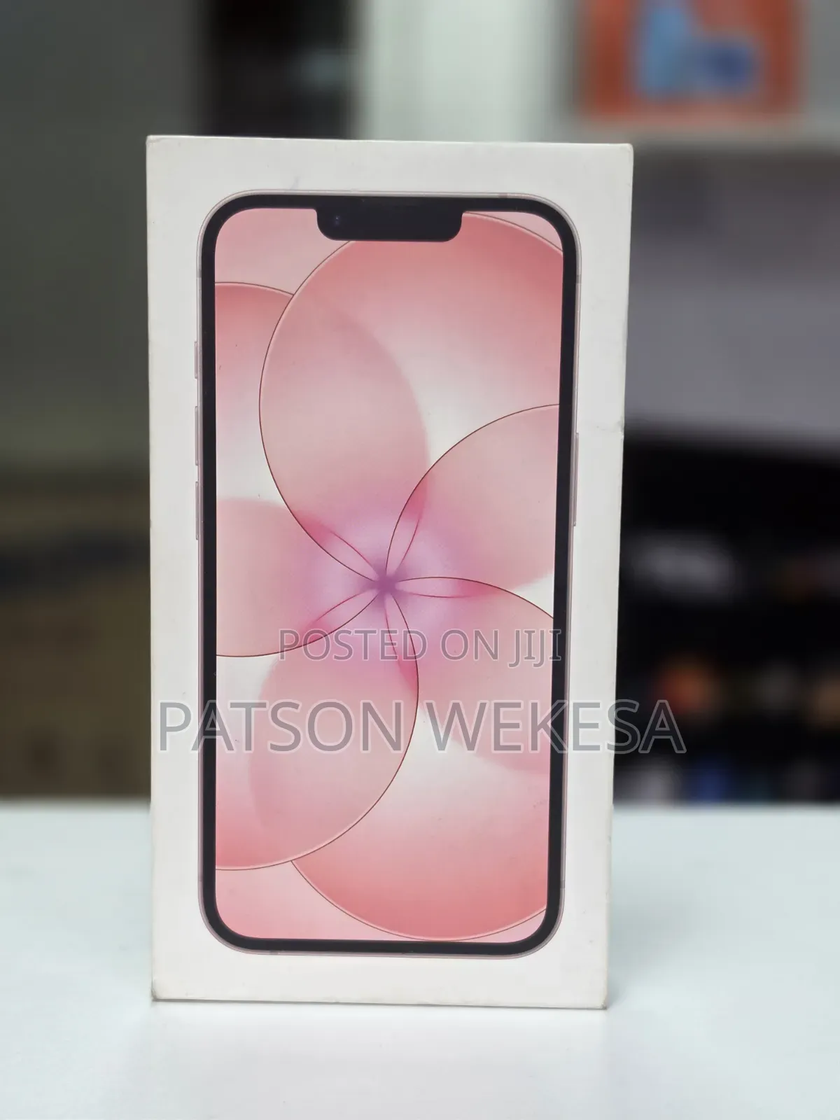 New Apple iPhone 17e 256 GB Pink
