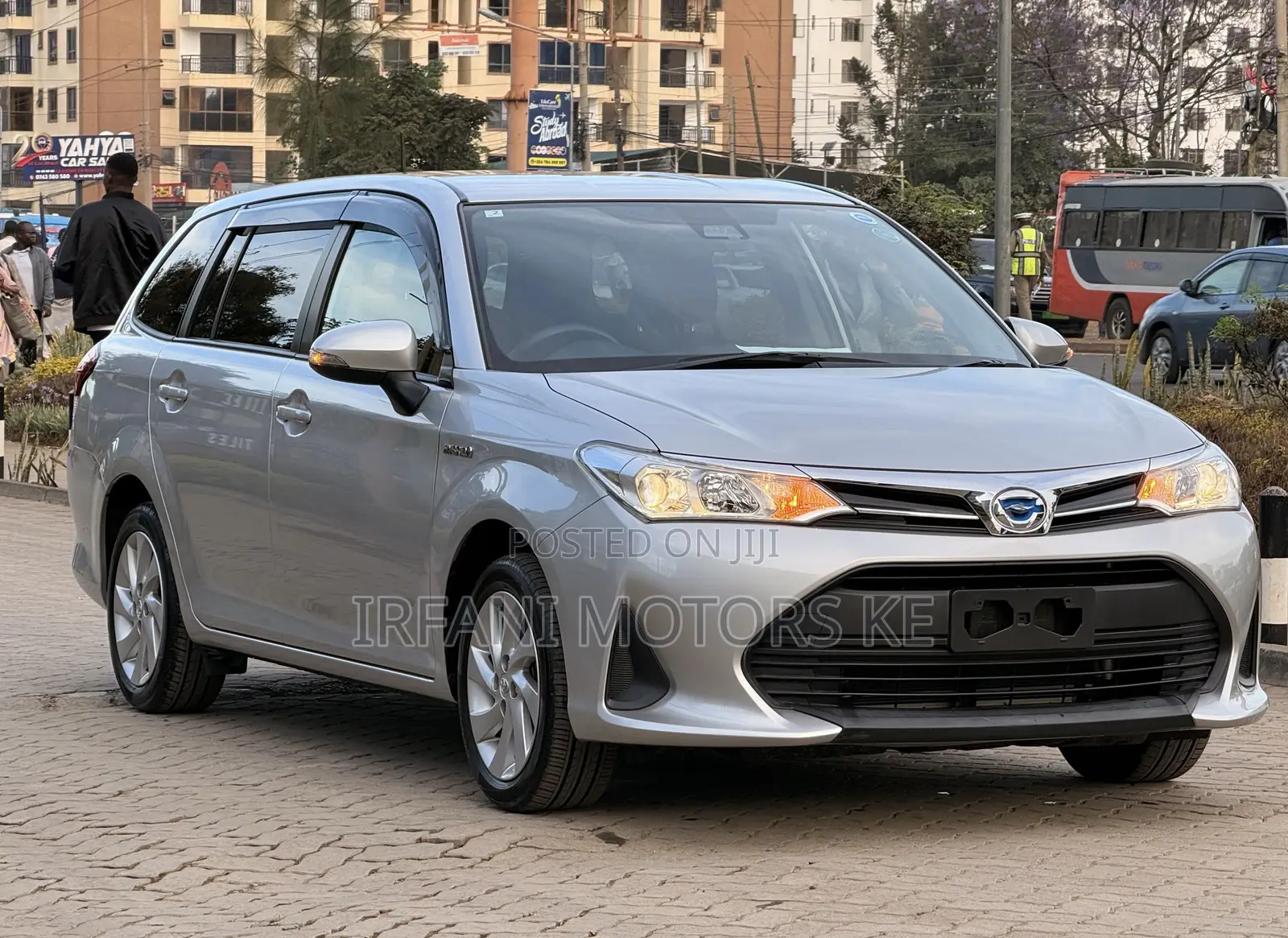 Toyota Corolla Fielder 1.5 Hybrid FWD 2019 Silver
