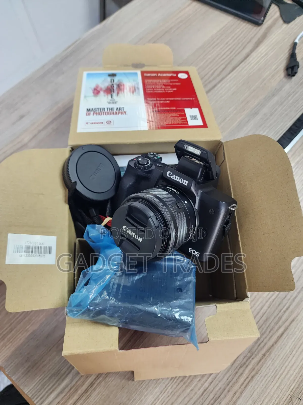 Canon EOS M50 Mark II Mirrorless Digital Camera With 15-45mm (EX U.S)