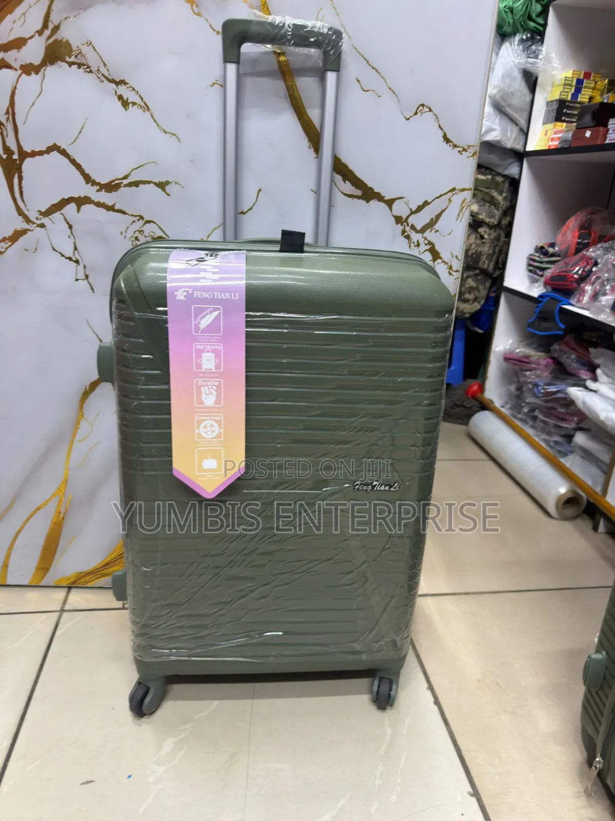 Small Jungle Green Quality Rubber Unbreakable Suitcase Height 20"