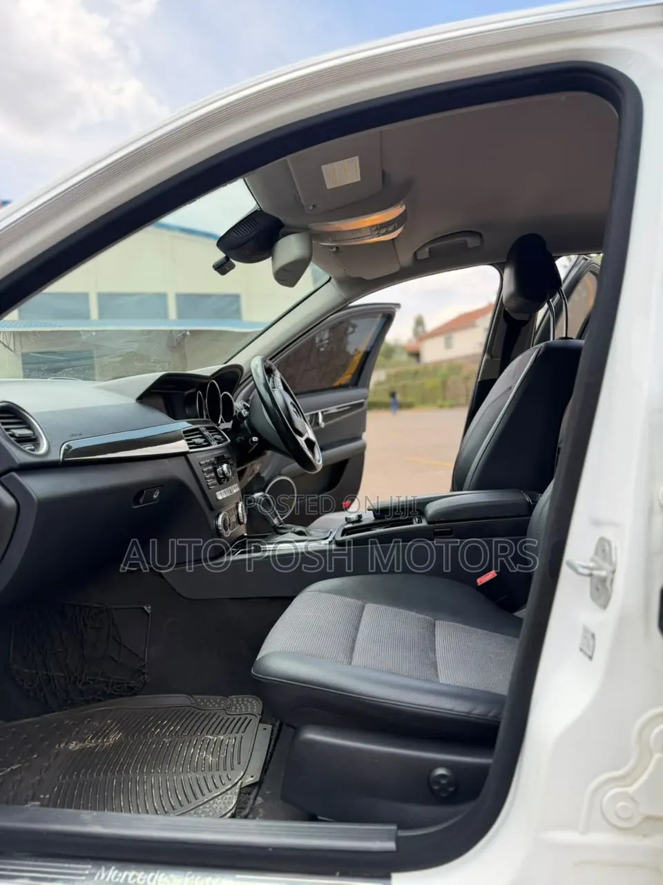 Mercedes-Benz C200 2013 White