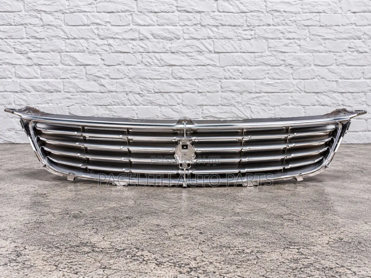 Grille Toyota Corolla Ae 111 1998