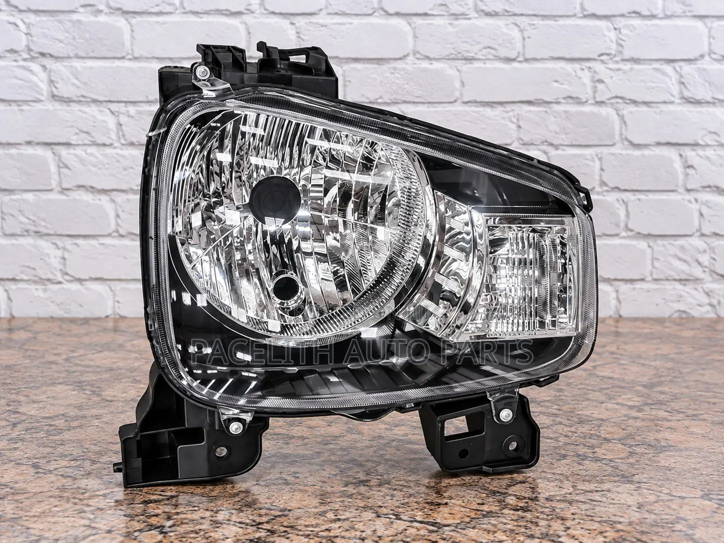 Head Lamp Suzuki Alto 2015/2016/2017/2018