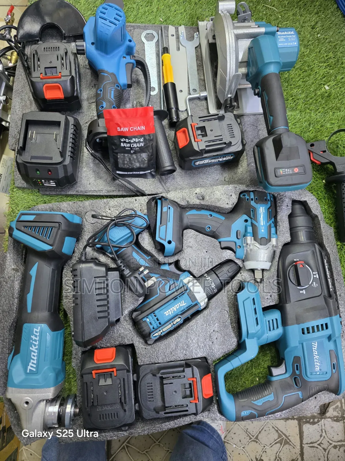Makita 5-in-1 or 6-in-1 Cordless Power Tool Combo Kit 