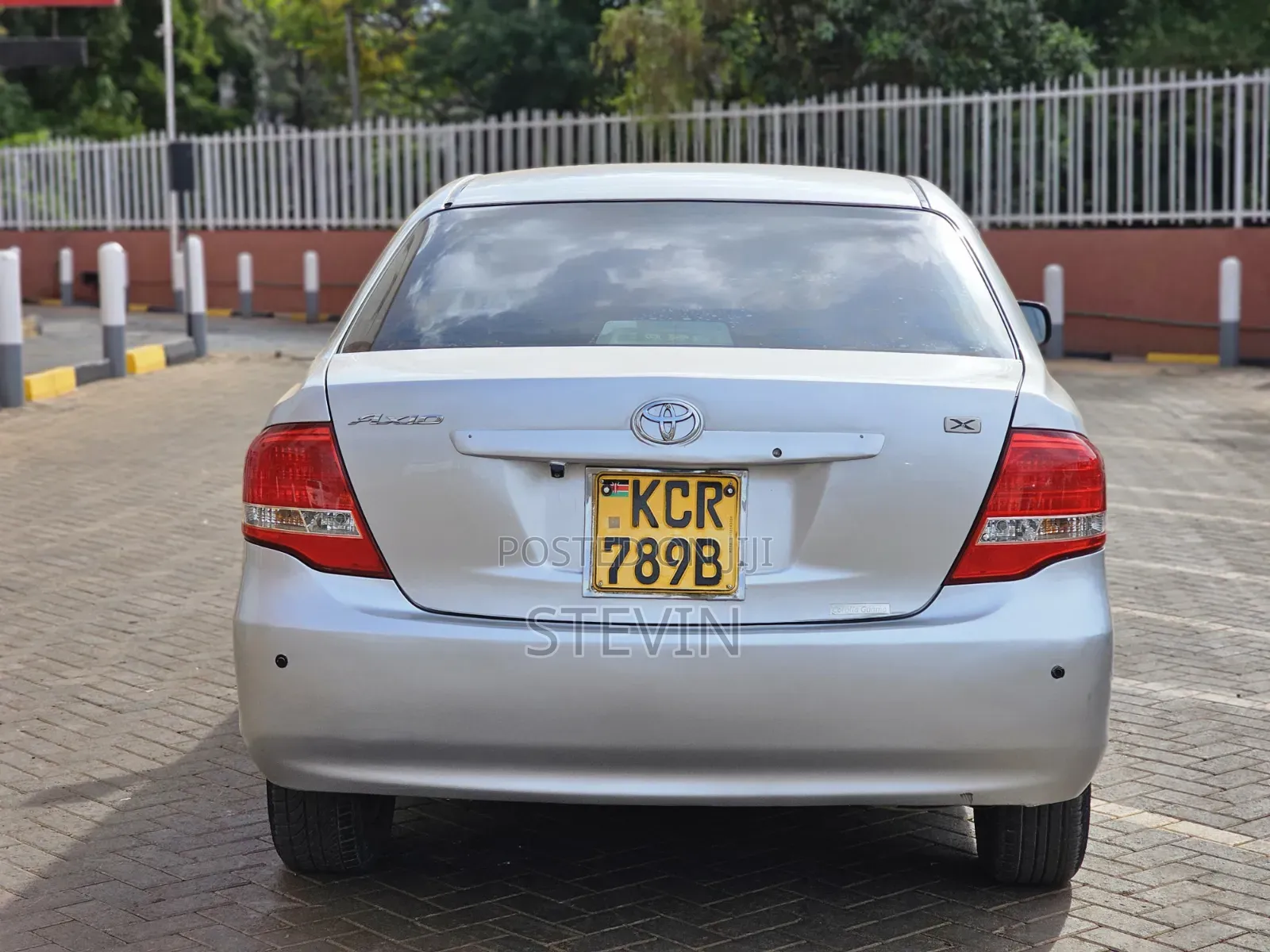 Toyota Axio 2012 Silver