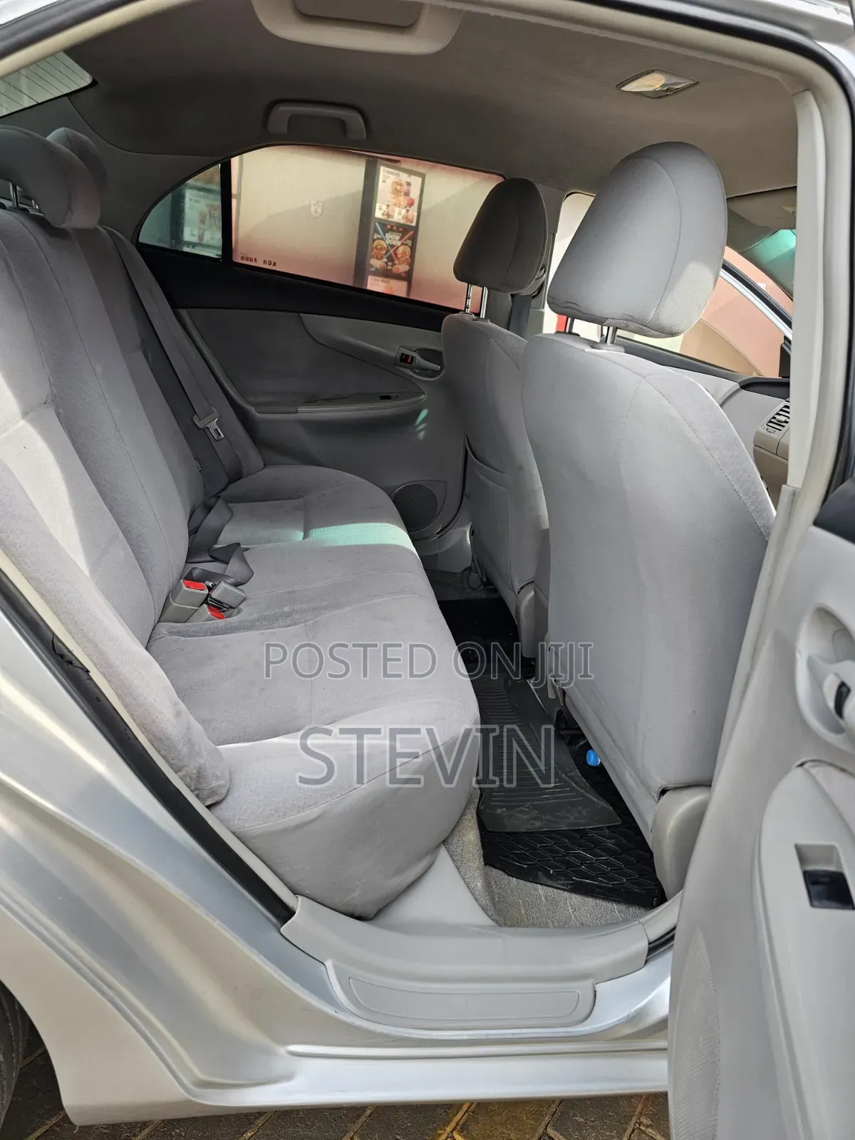 Toyota Axio 2012 Silver