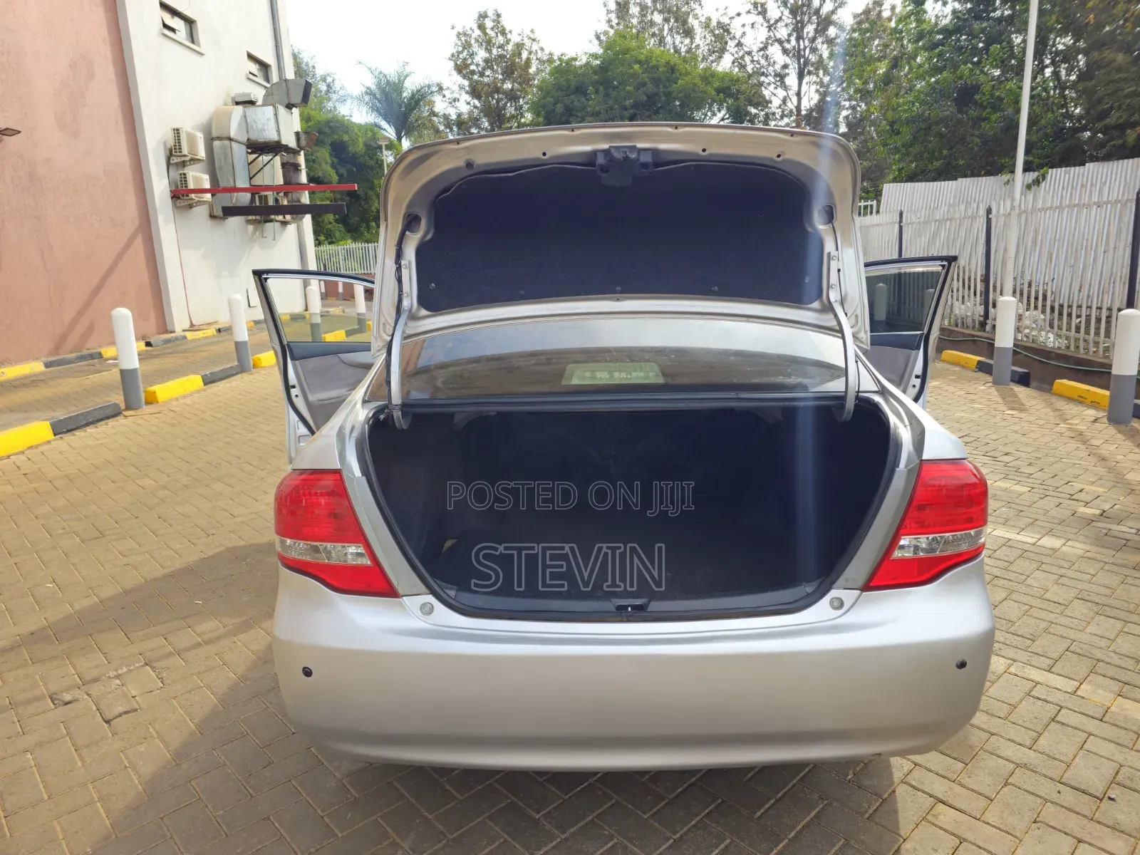 Toyota Axio 2012 Silver