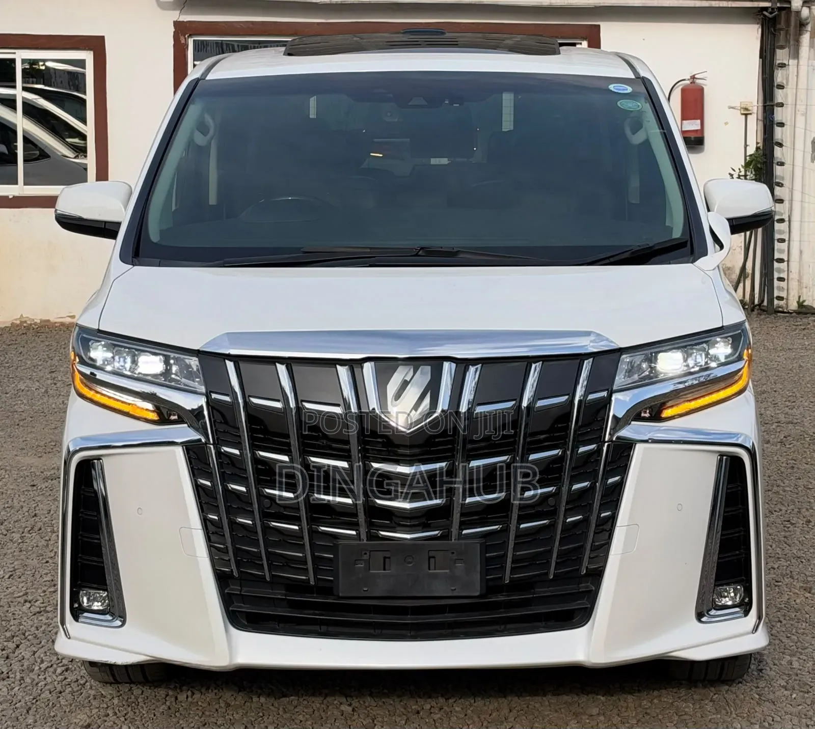Toyota Alphard 2019 White