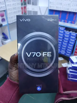 New Vivo V70 256 GB Gray