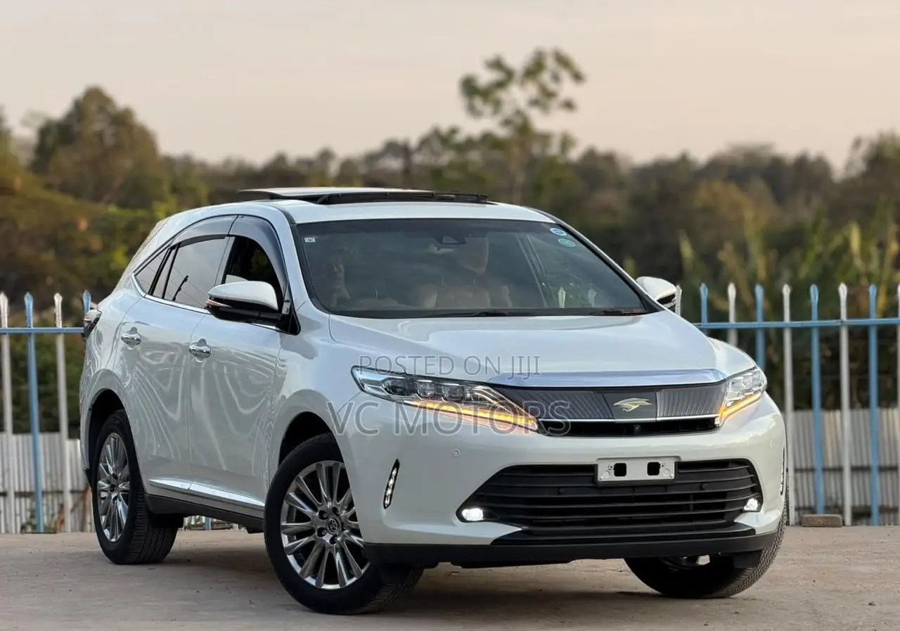 Toyota Harrier 2019