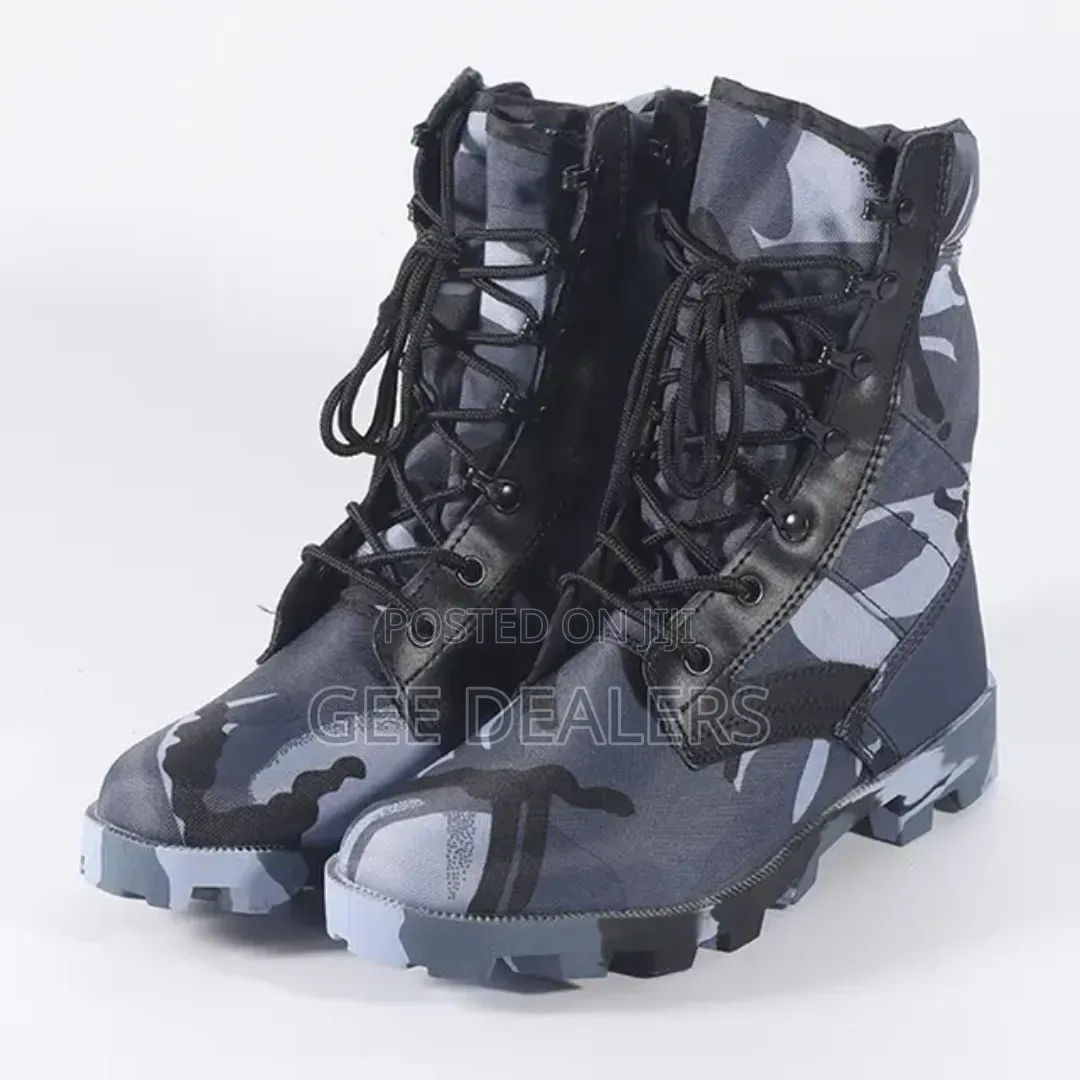 Camouflage Outdoor Boots,size 40-45
