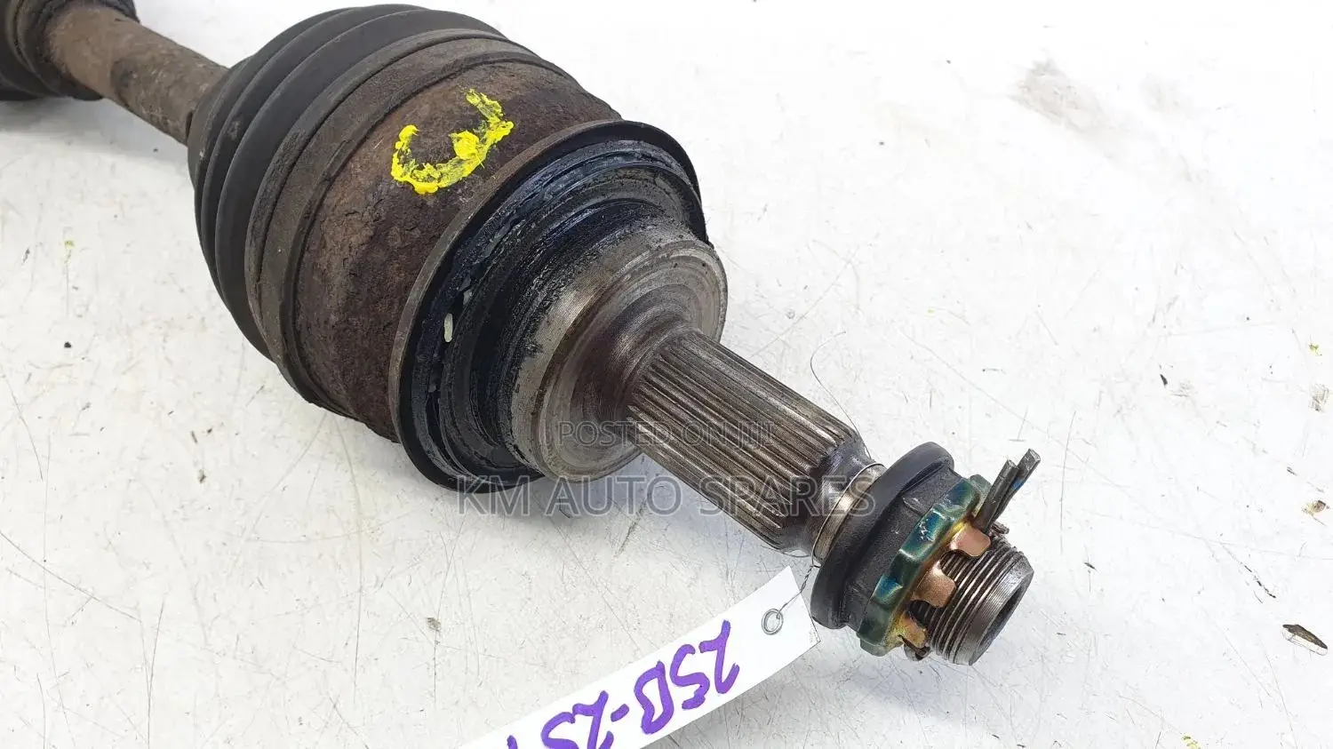 Toyota Land Cruiser Prado Drive Shaft.
