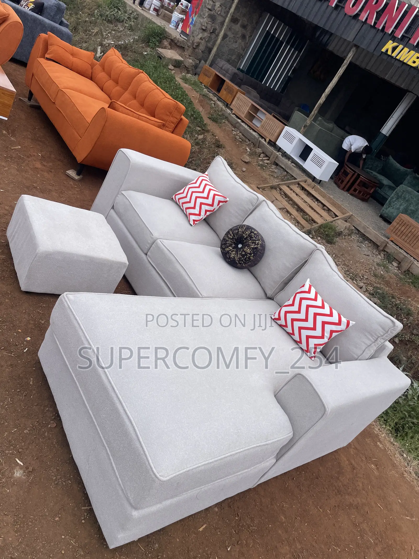 A Five Seater Custom L Seat
