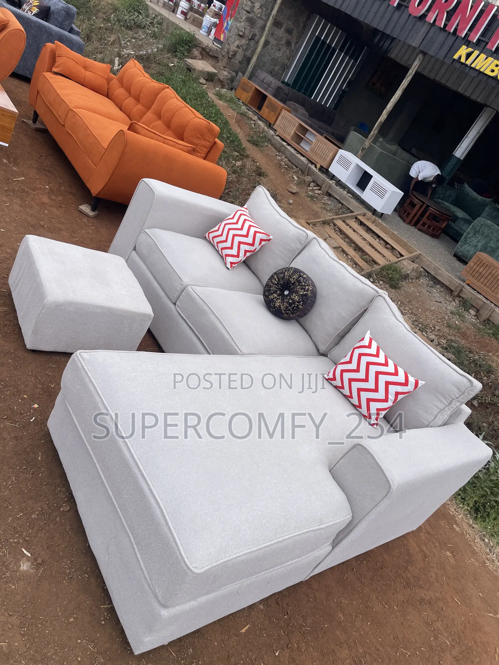 A Five Seater Custom L Seat