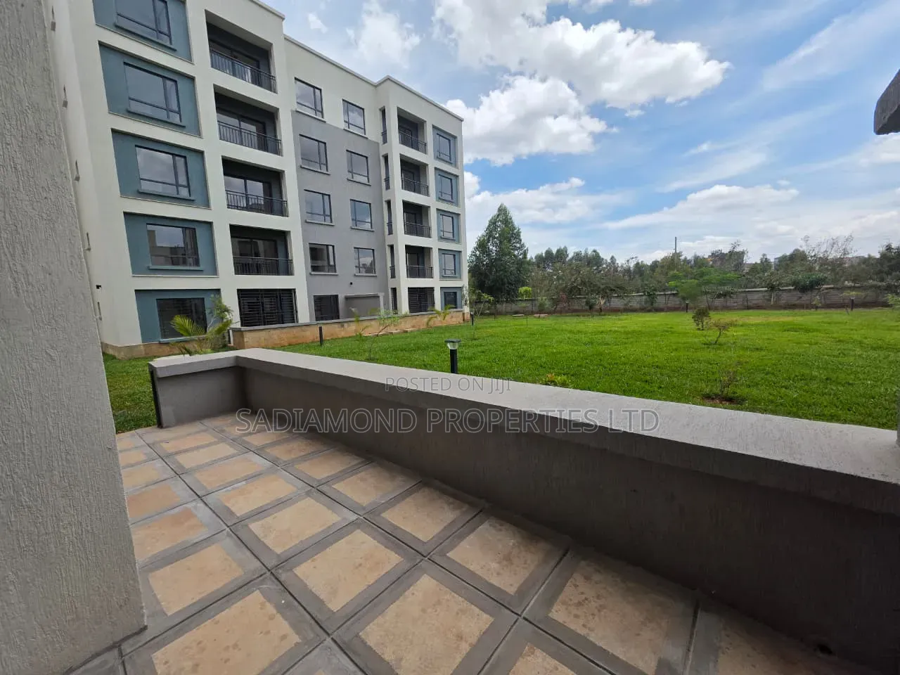 3bdrm Apartment in Kamakis for rent