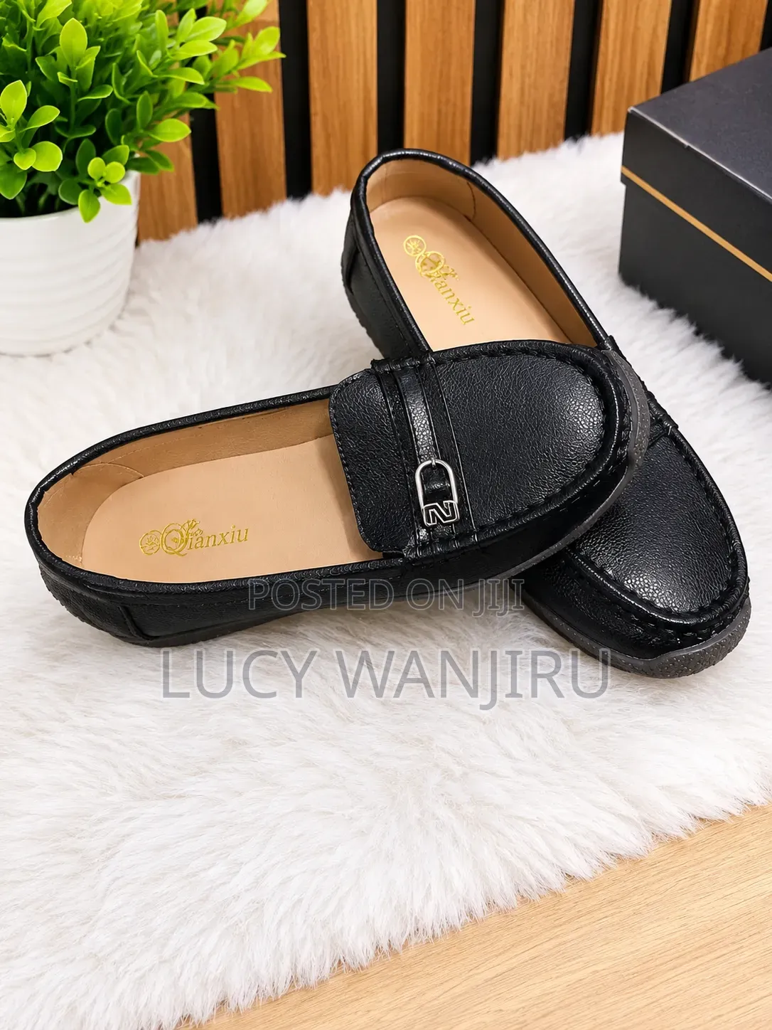 Beautiful Loafer in Stock