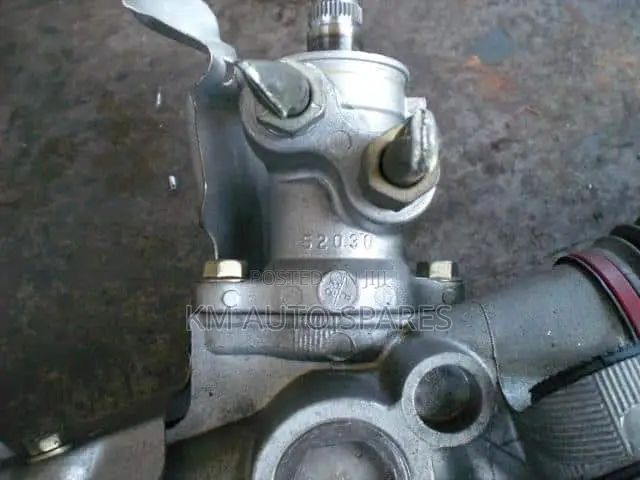 Toyota Ist Steering Rack, Old Model.