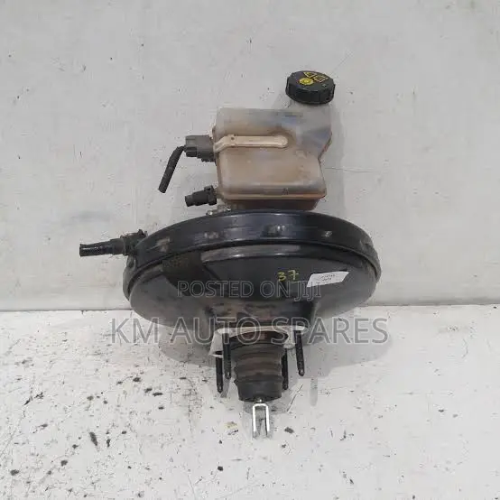 Mazda Axela Brake Booster/Master Cylinder, Old Model.