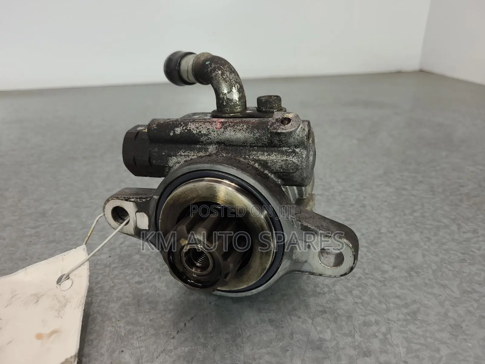 Toyota 1kz Power Steering Pump for Prado, Hilux, Hiace.