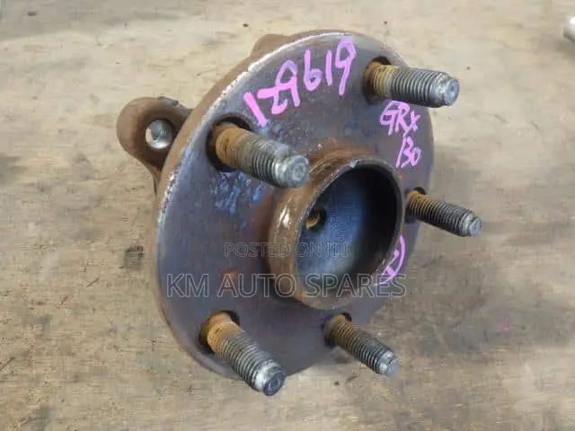 Toyota Mark X Front Hub