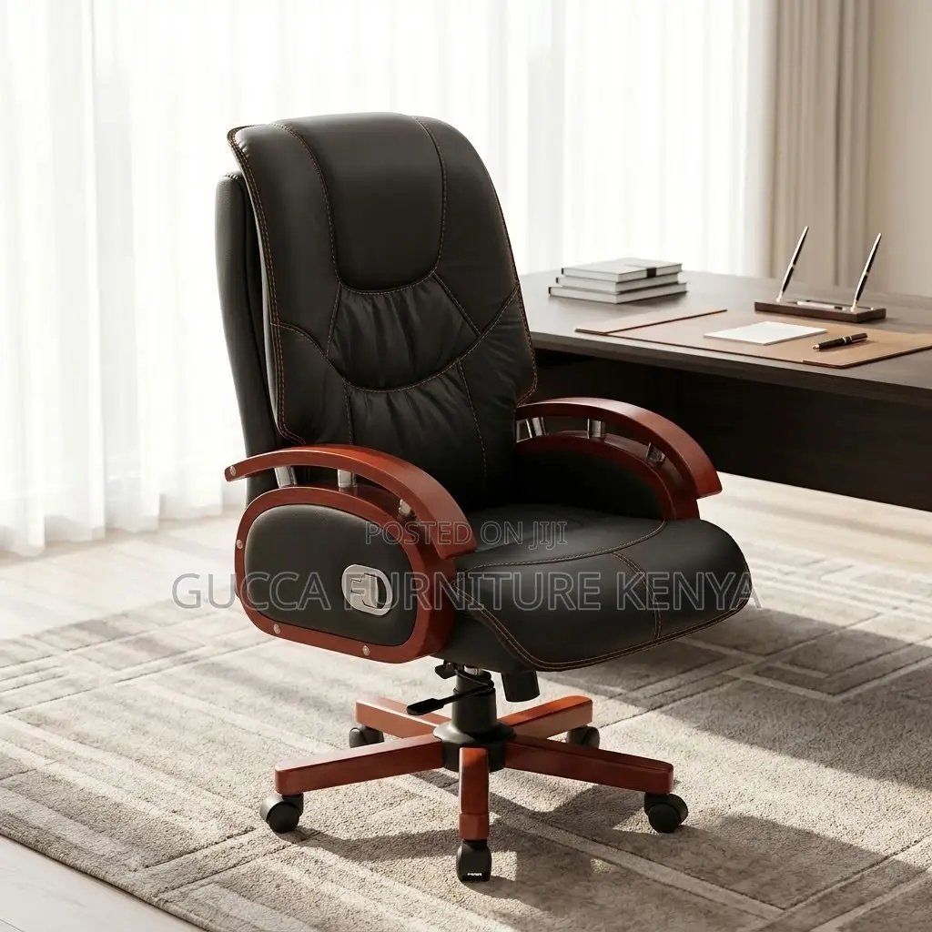 Reclining CEO Executive Seat.