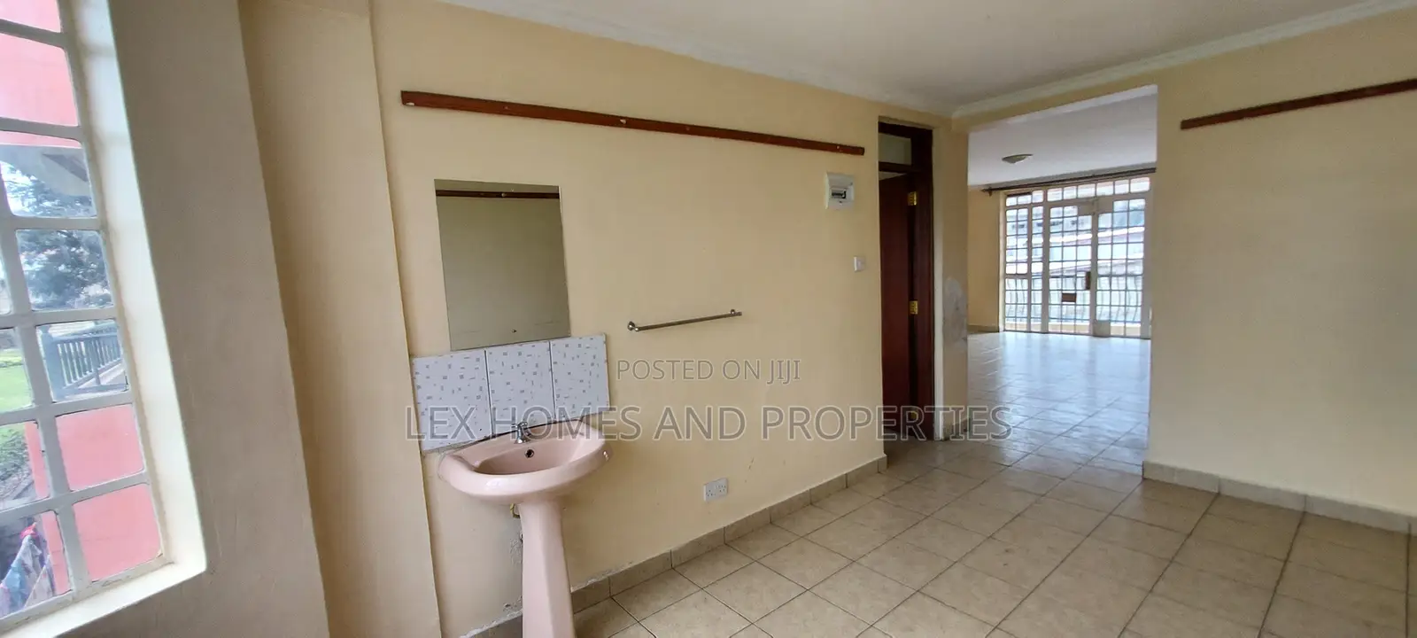 2bdrm Apartment in NkaiMurunya for rent