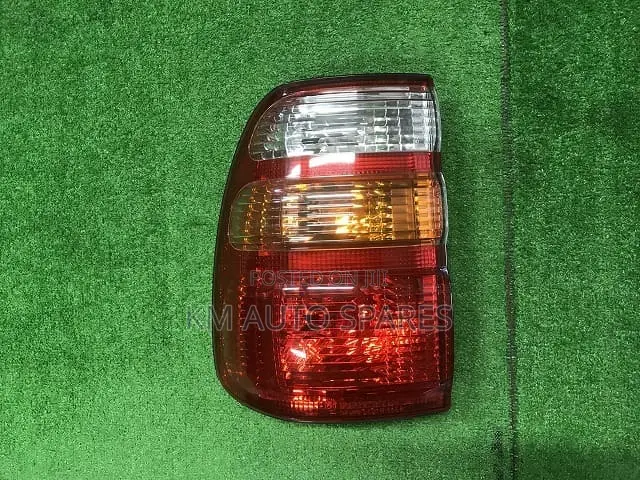 Toyota Land Cruiser 100 Series Tail Light.