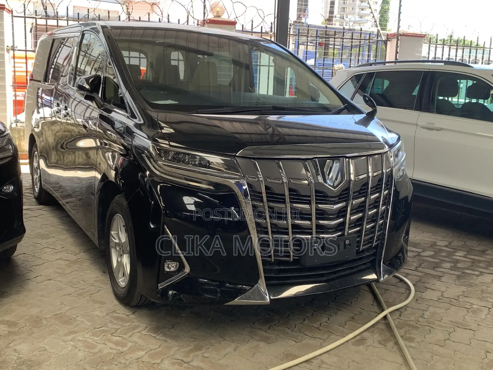 Toyota Alphard 2.5 Petrol FWD 2019 Black