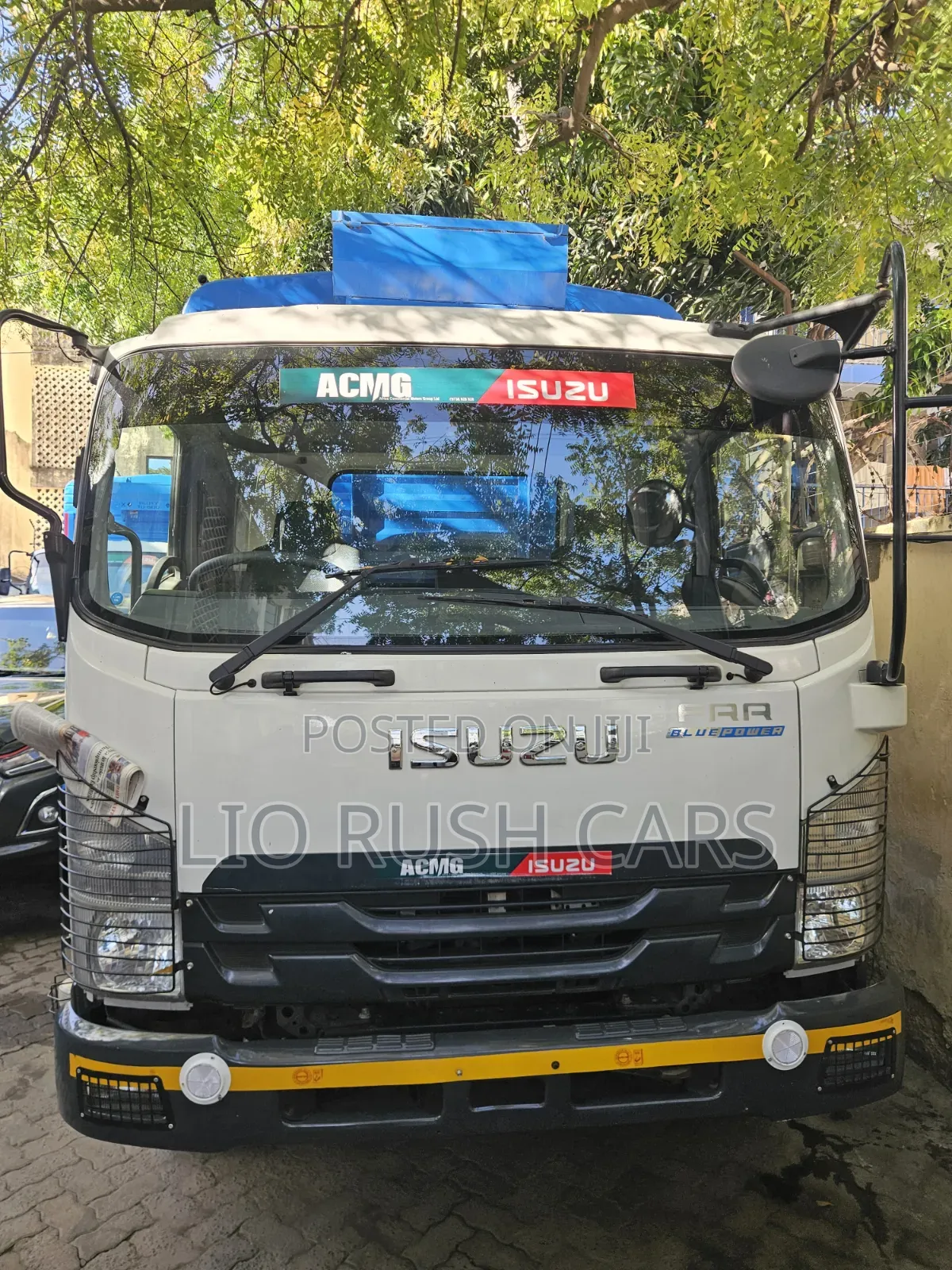 Isuzu FRR 2022 White