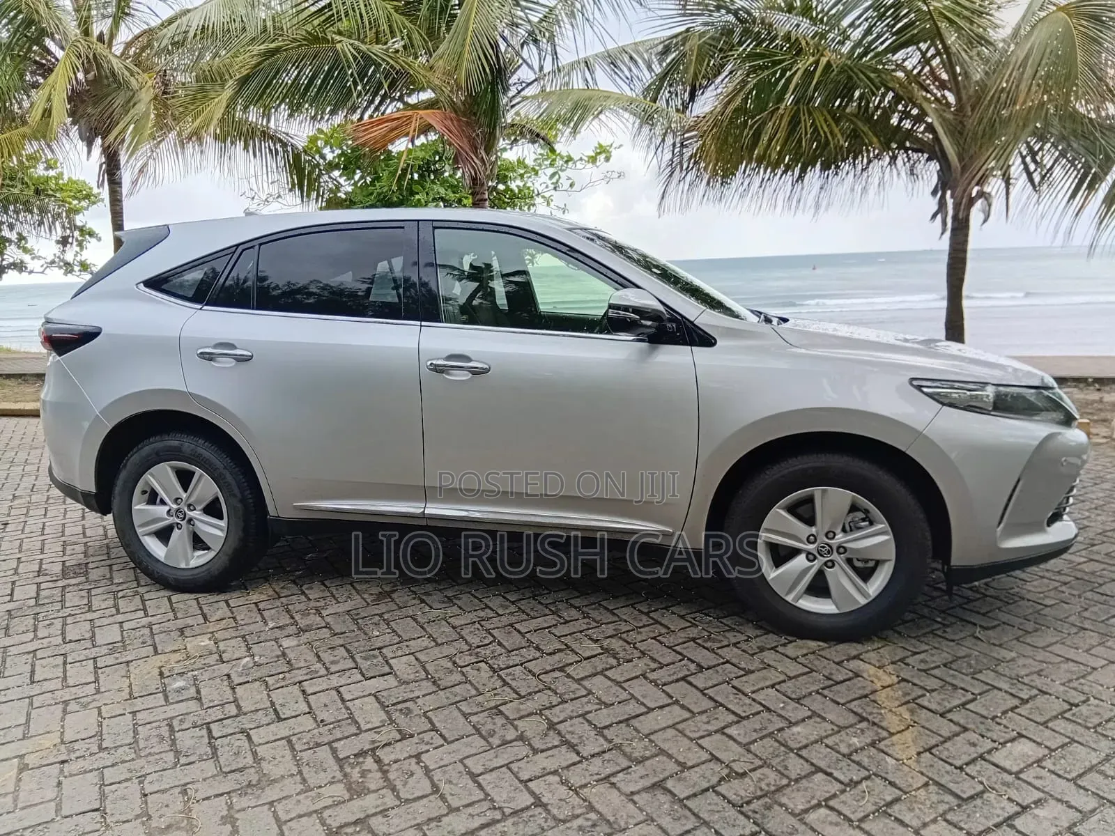 Toyota Harrier 2020 Silver