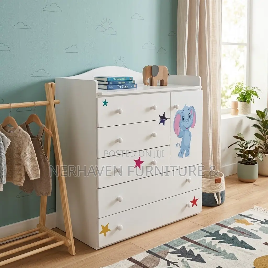 Chest of Drawers – Stylish Bedroom Storage Cabinet