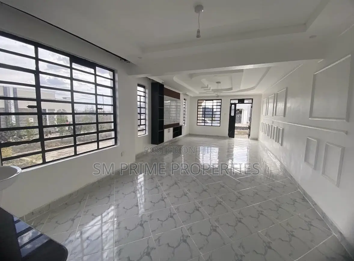 3bdrm Bungalow in Kitengela for sale