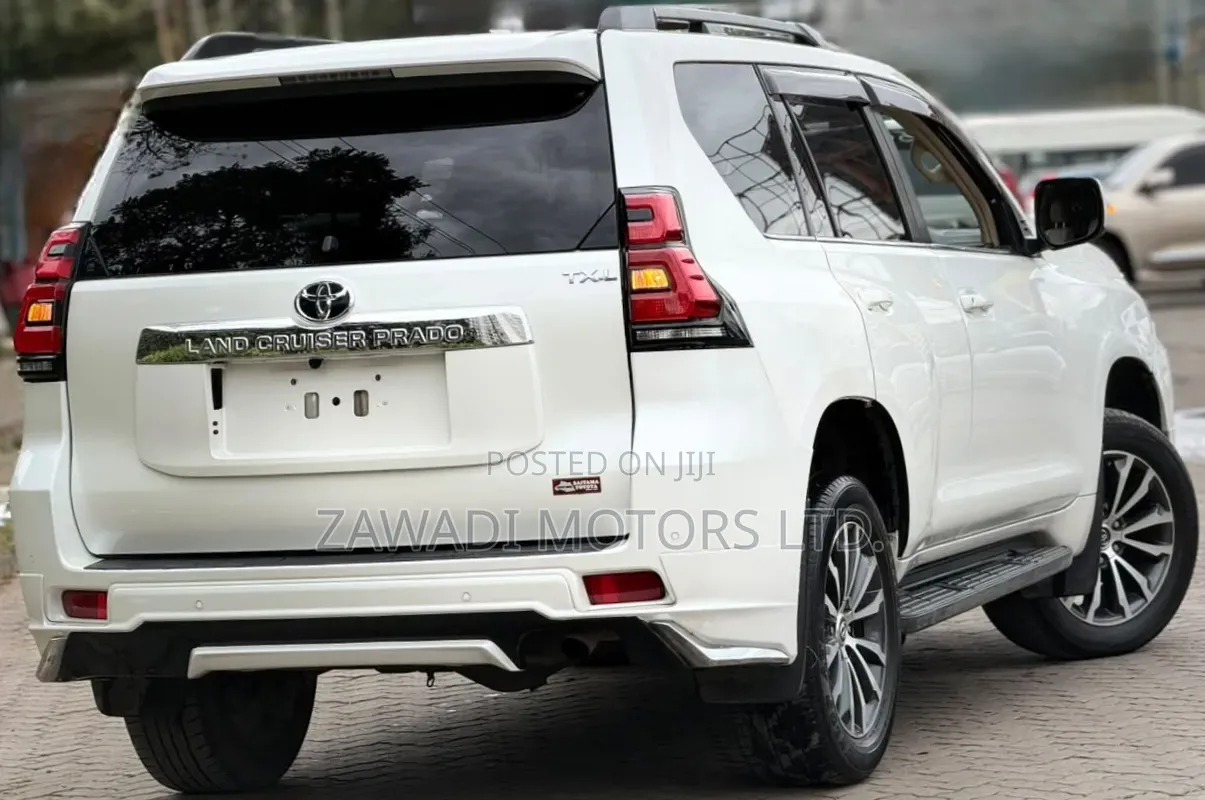 Toyota Land Cruiser Prado 2.7 2019 Pearl