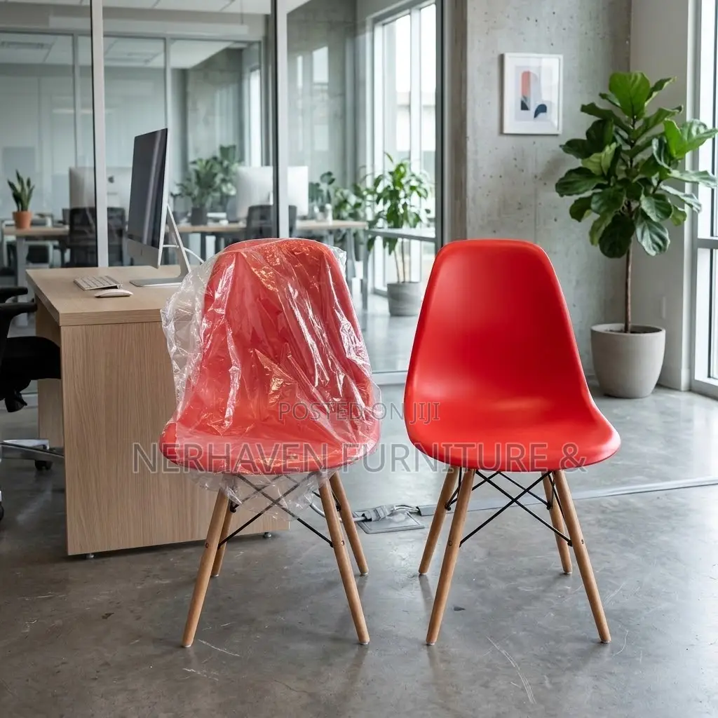 Red Eames Chair – Stylish Modern Dining & Café Seat