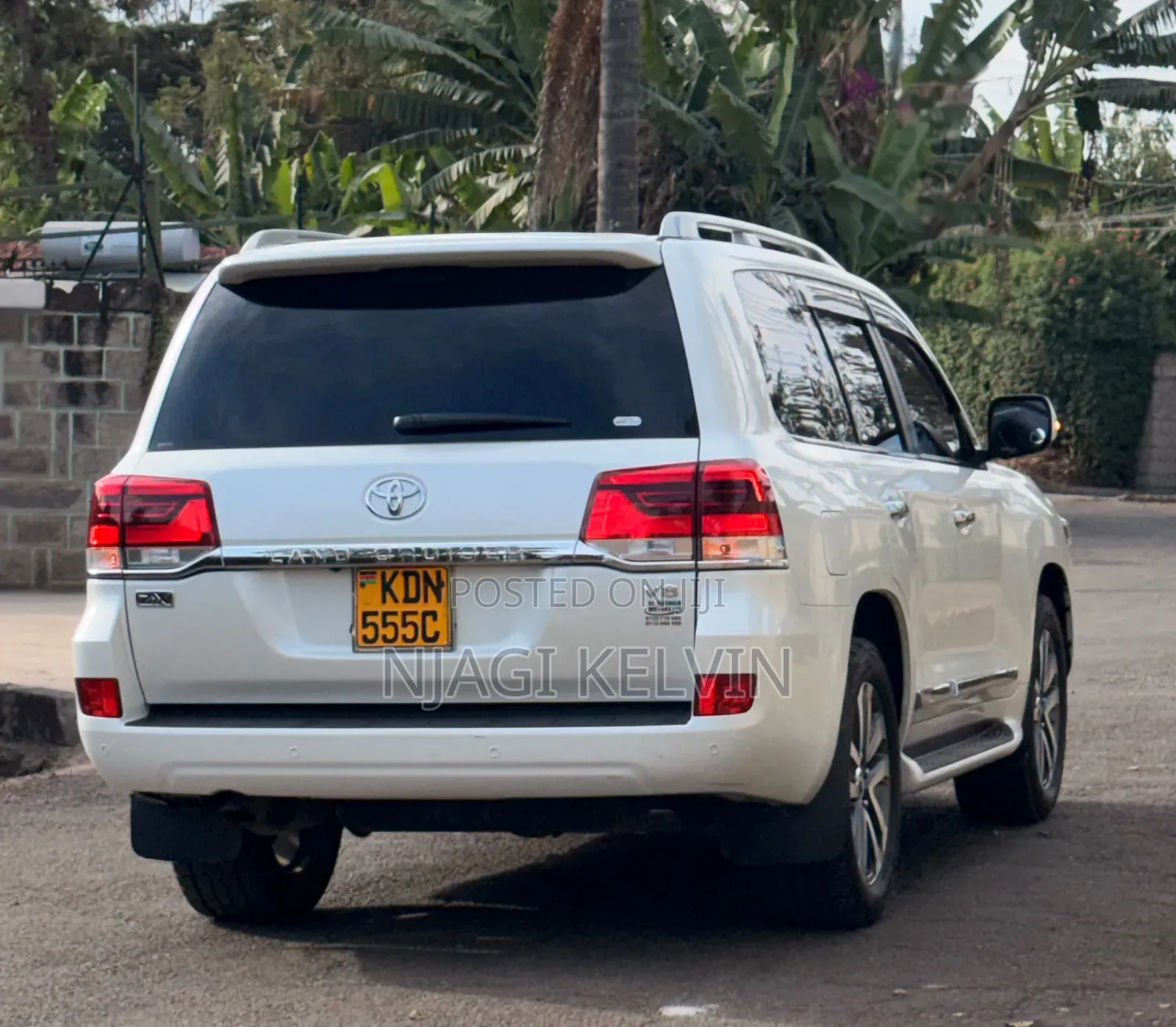 Toyota Land Cruiser 4.6 V8 ZX 2016 White