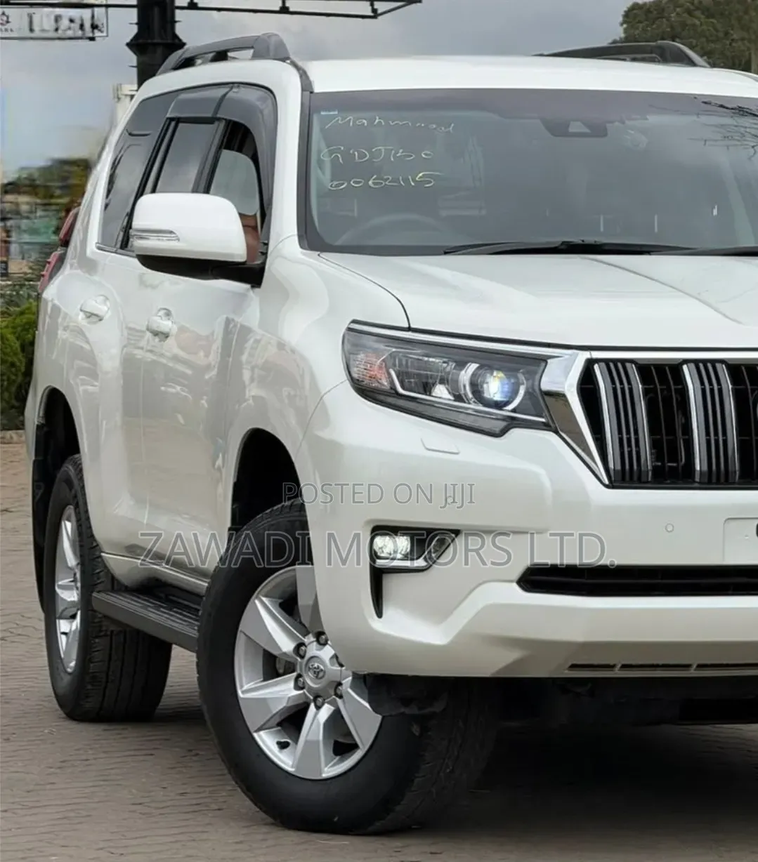 Toyota Land Cruiser Prado 2019 White