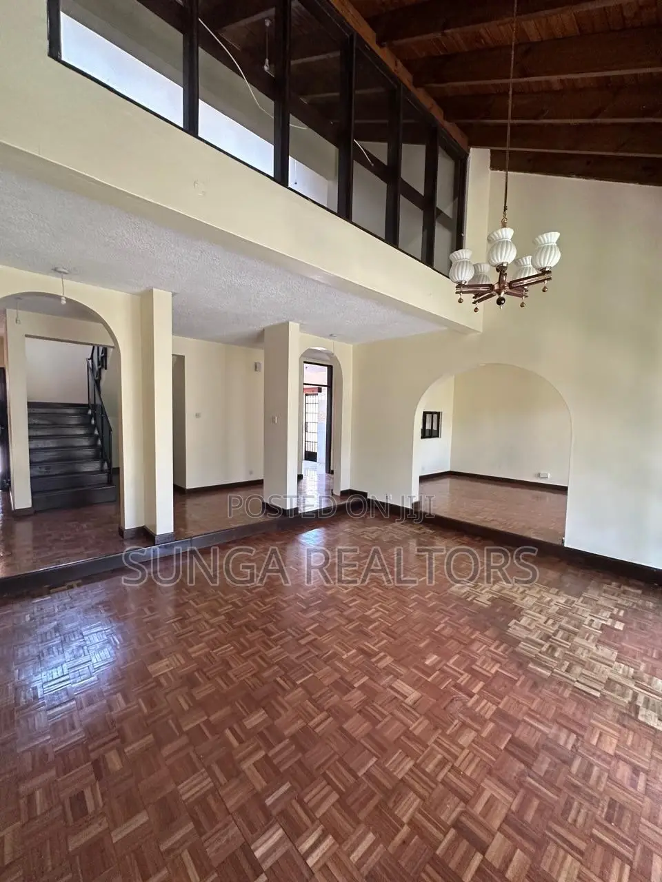 4bdrm House in Valley Arcade for rent