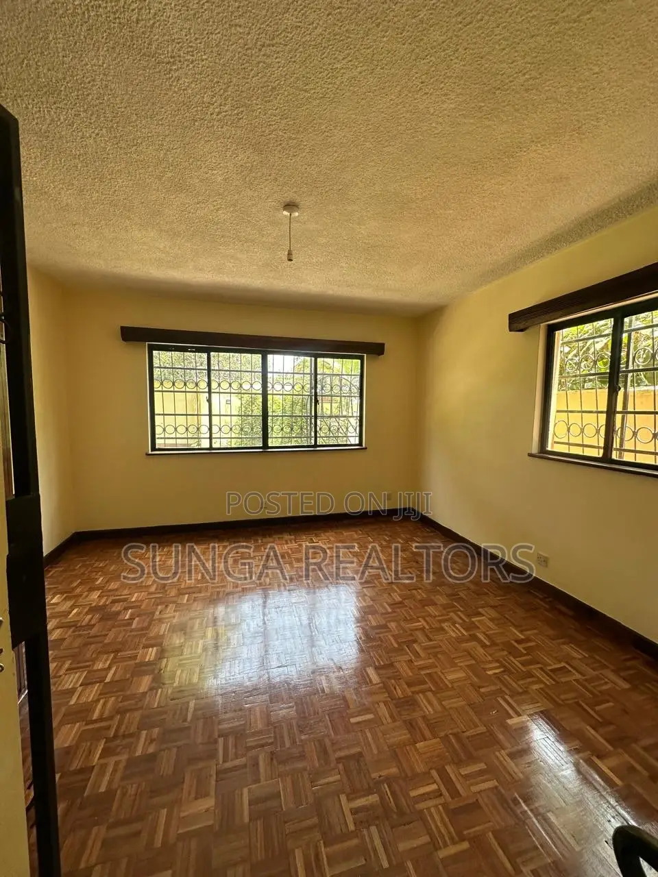 4bdrm House in Valley Arcade for rent