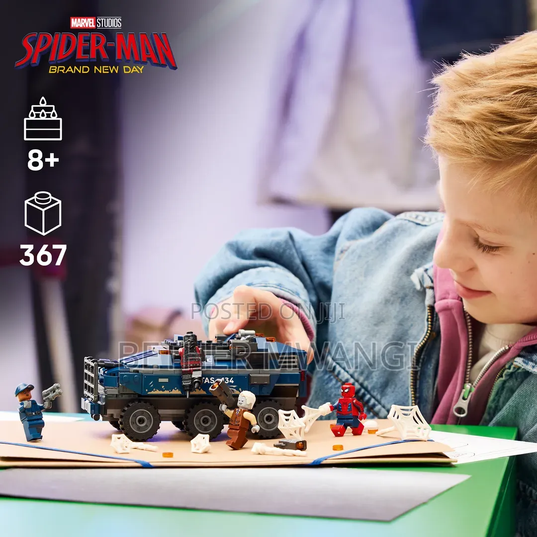 LEGO Marvel Spider-Man Prison Transport Chase in Kenya