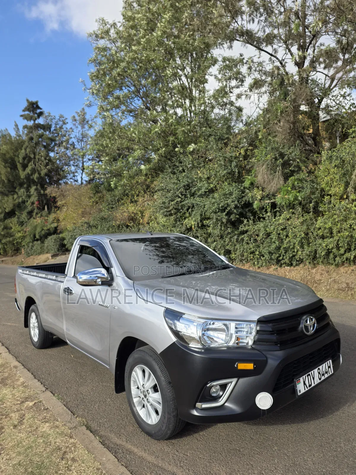 Toyota Hilux 2019 Silver