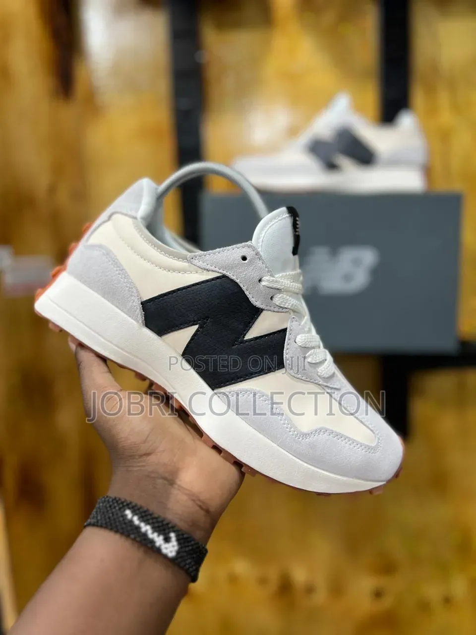 Designer New Balance 327 Leather Sneakers