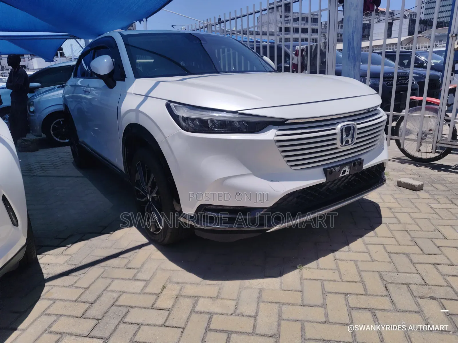 Honda Vezel 1.5 Hybrid 2WD 2021 White